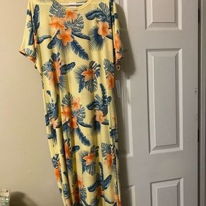 NWT LuLaRoE yellow dress. 2x11